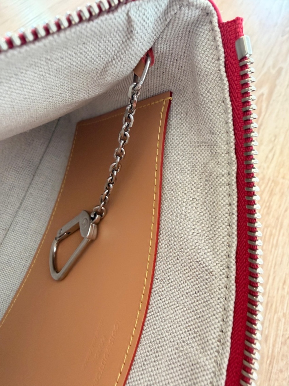 Authentic Louis Vuitton Pink Monogram pouch - Picture 7 of 9